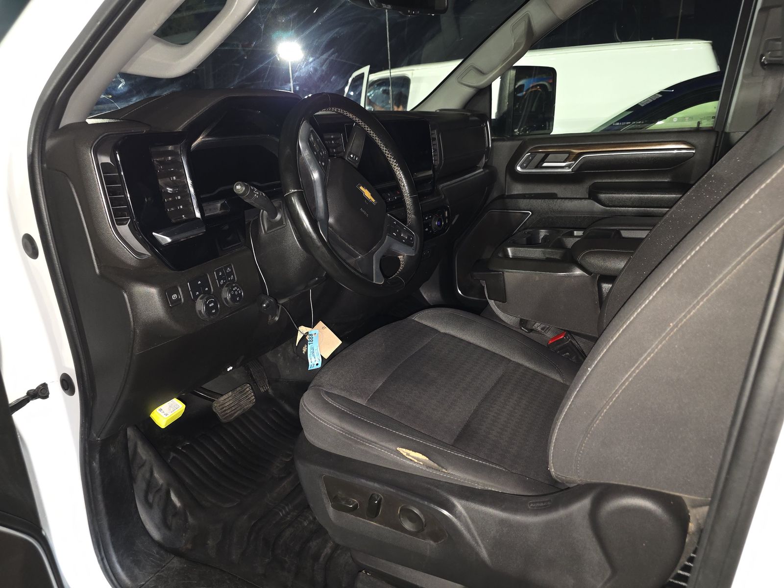 2024 Chevrolet Silverado 2500HD LT AWD