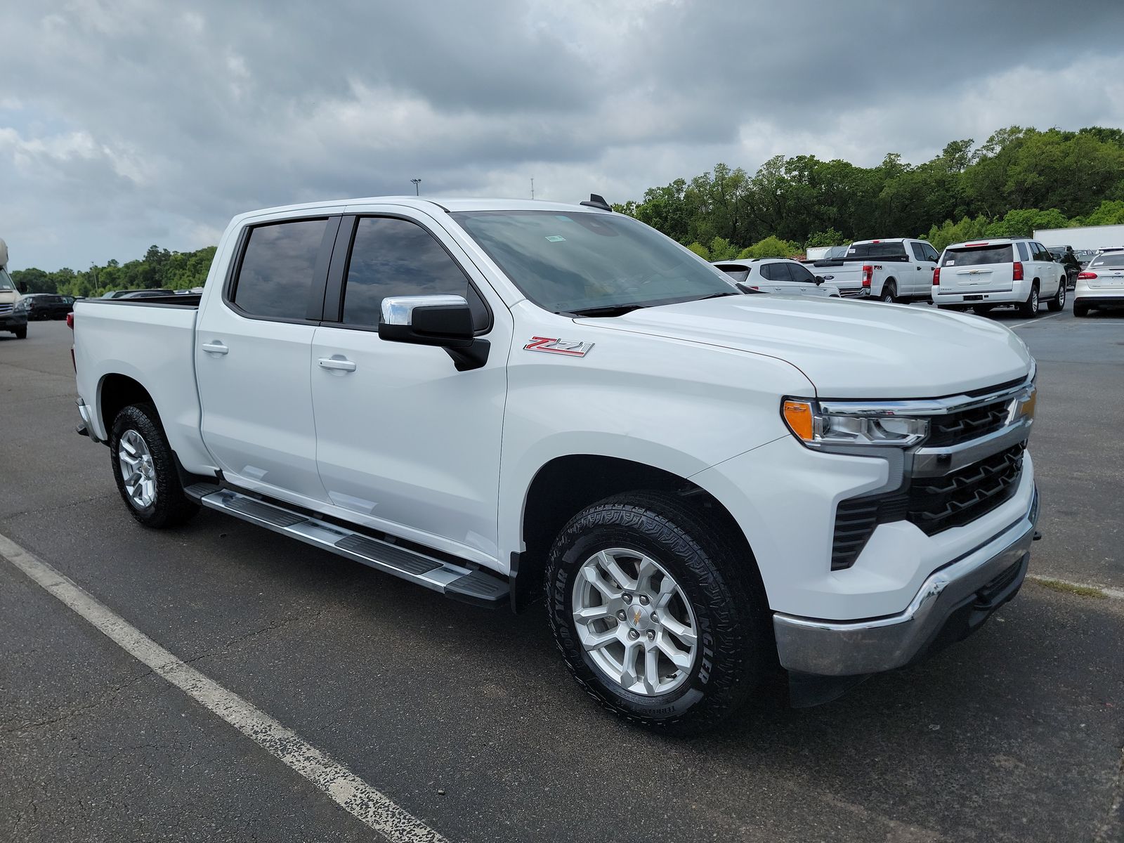 2025 Chevrolet Silverado 1500 LT AWD