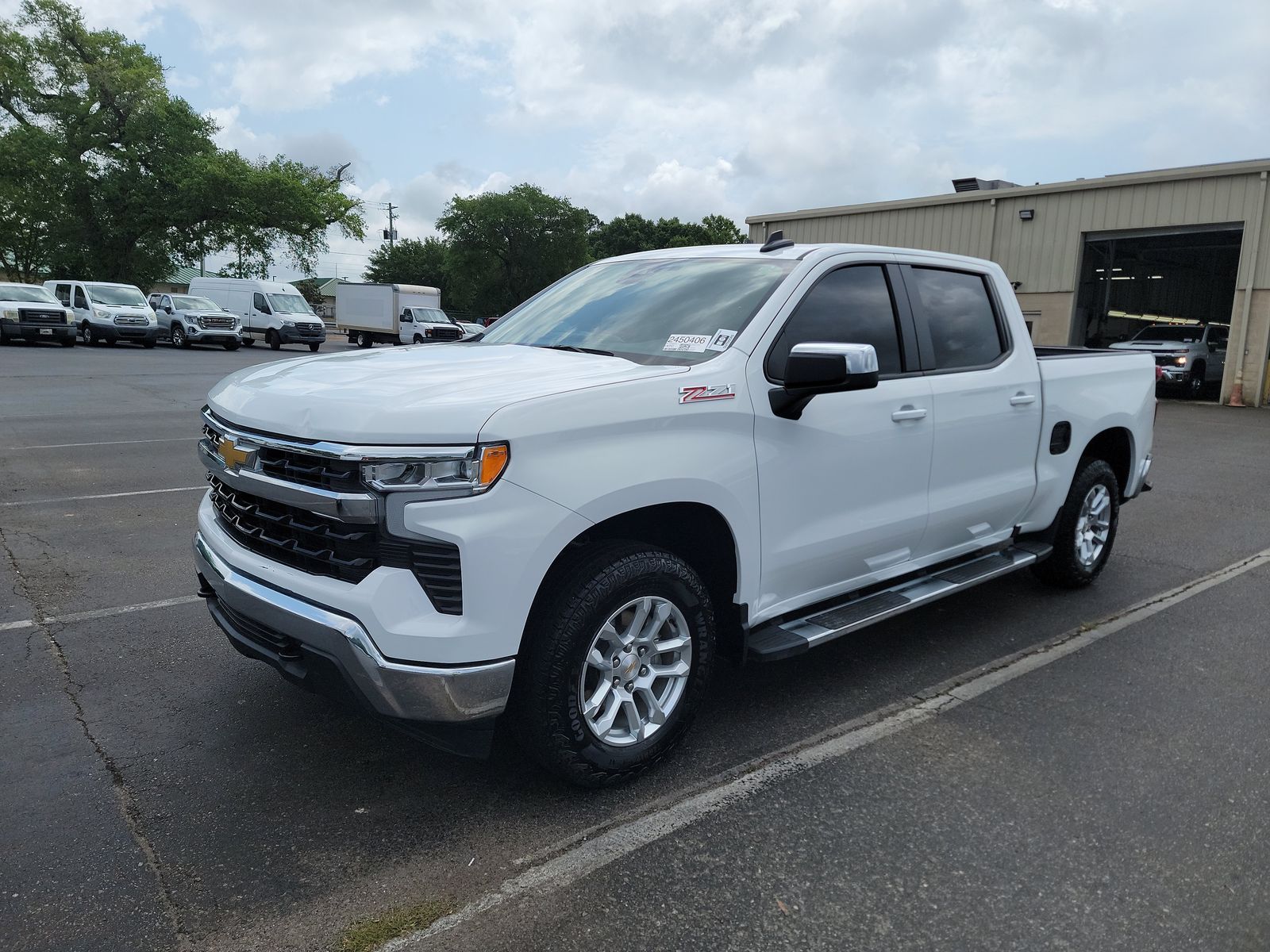 2025 Chevrolet Silverado 1500 LT AWD