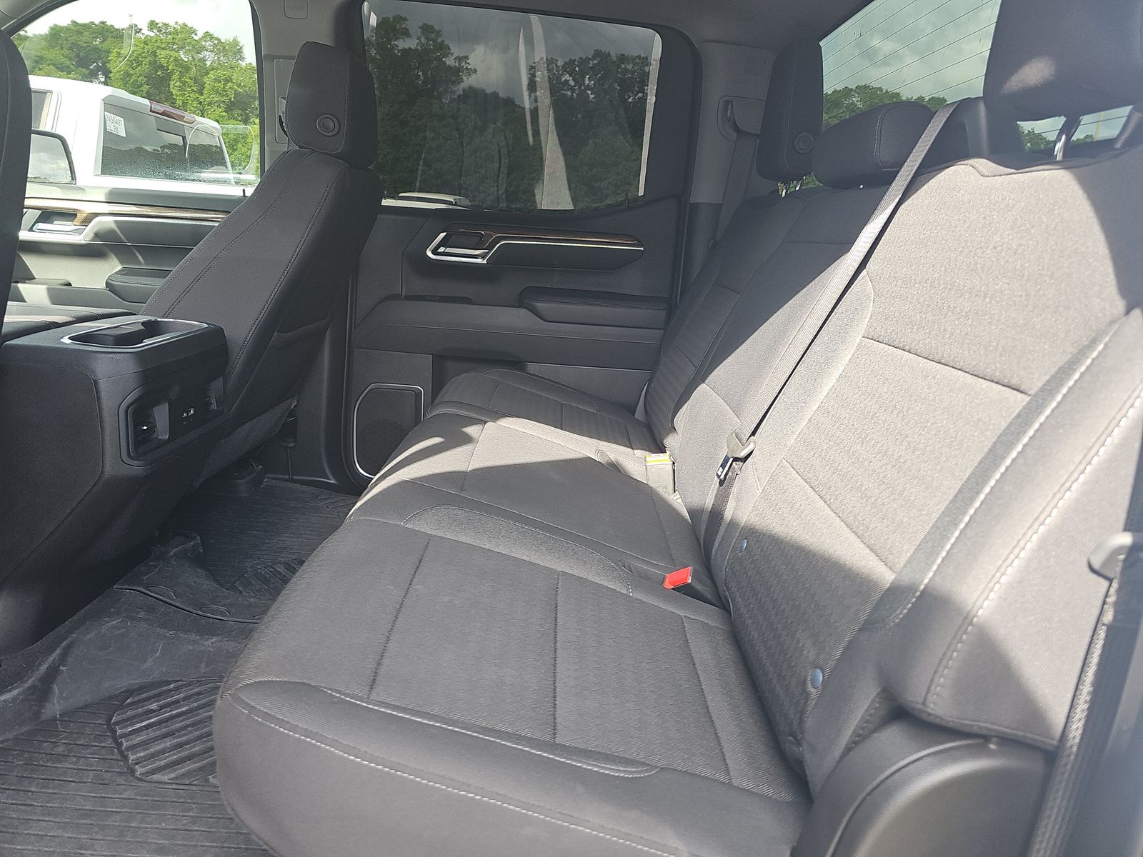 2025 Chevrolet Silverado 1500 LT AWD