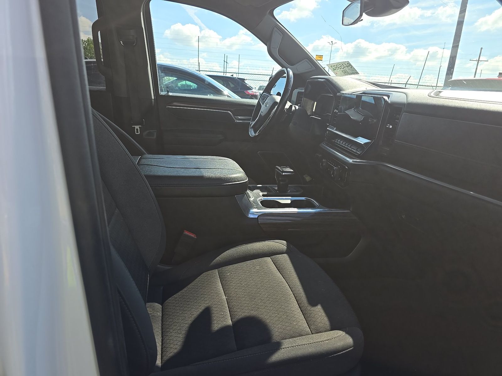 2025 Chevrolet Silverado 1500 LT AWD