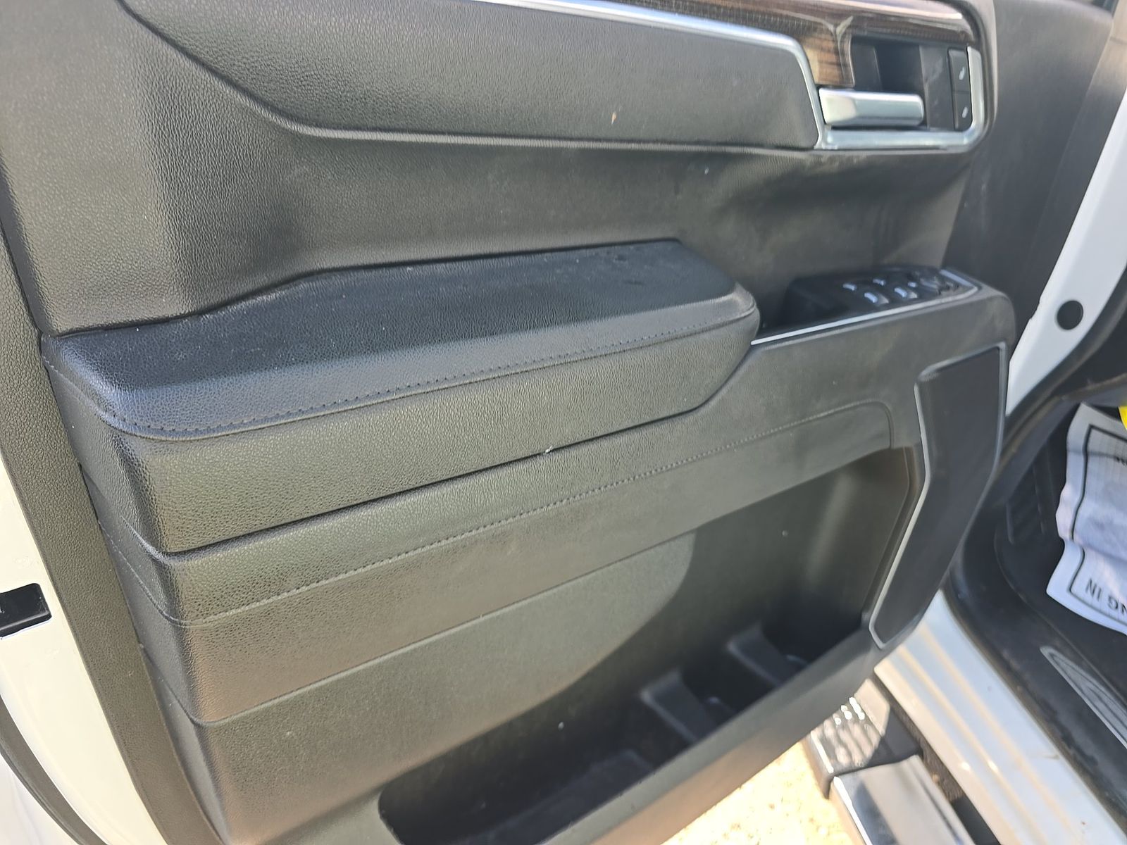 2025 Chevrolet Silverado 1500 LT AWD