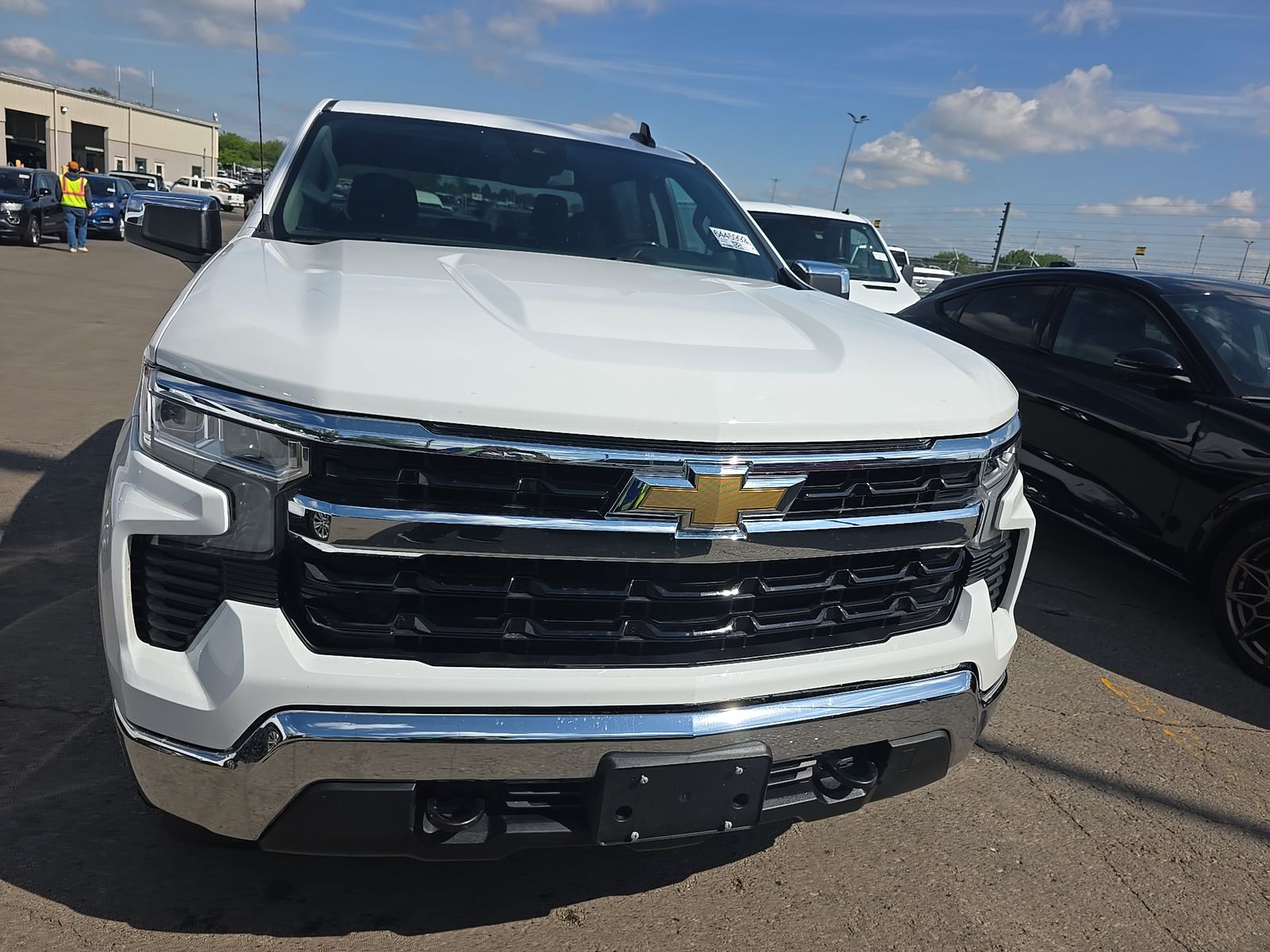2025 Chevrolet Silverado 1500 LT AWD