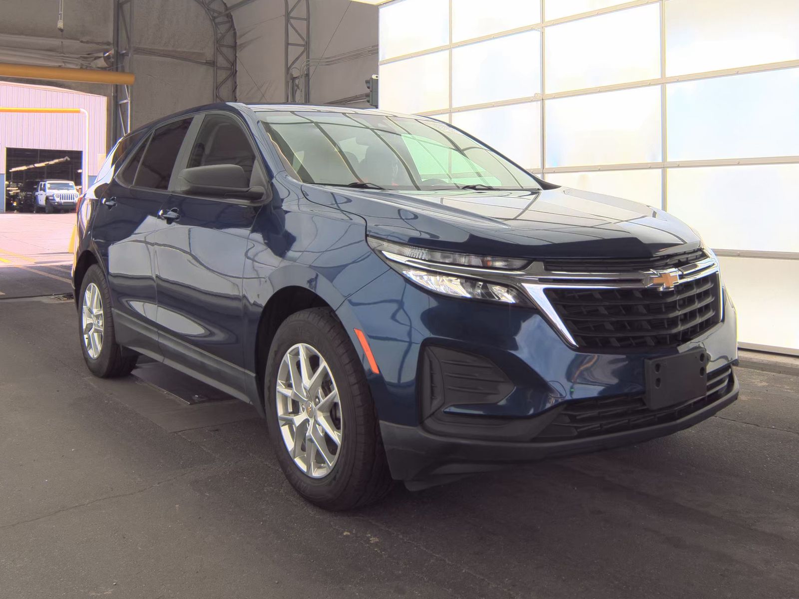 2022 Chevrolet Equinox LS AWD