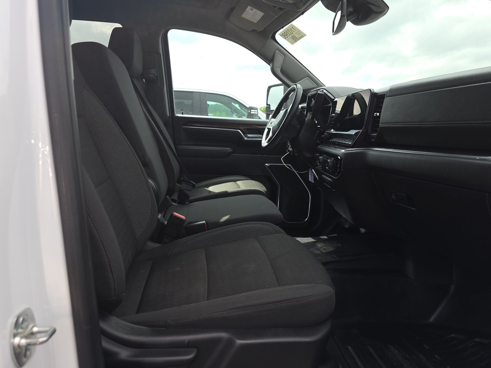 2025 Chevrolet Silverado 2500HD LT AWD