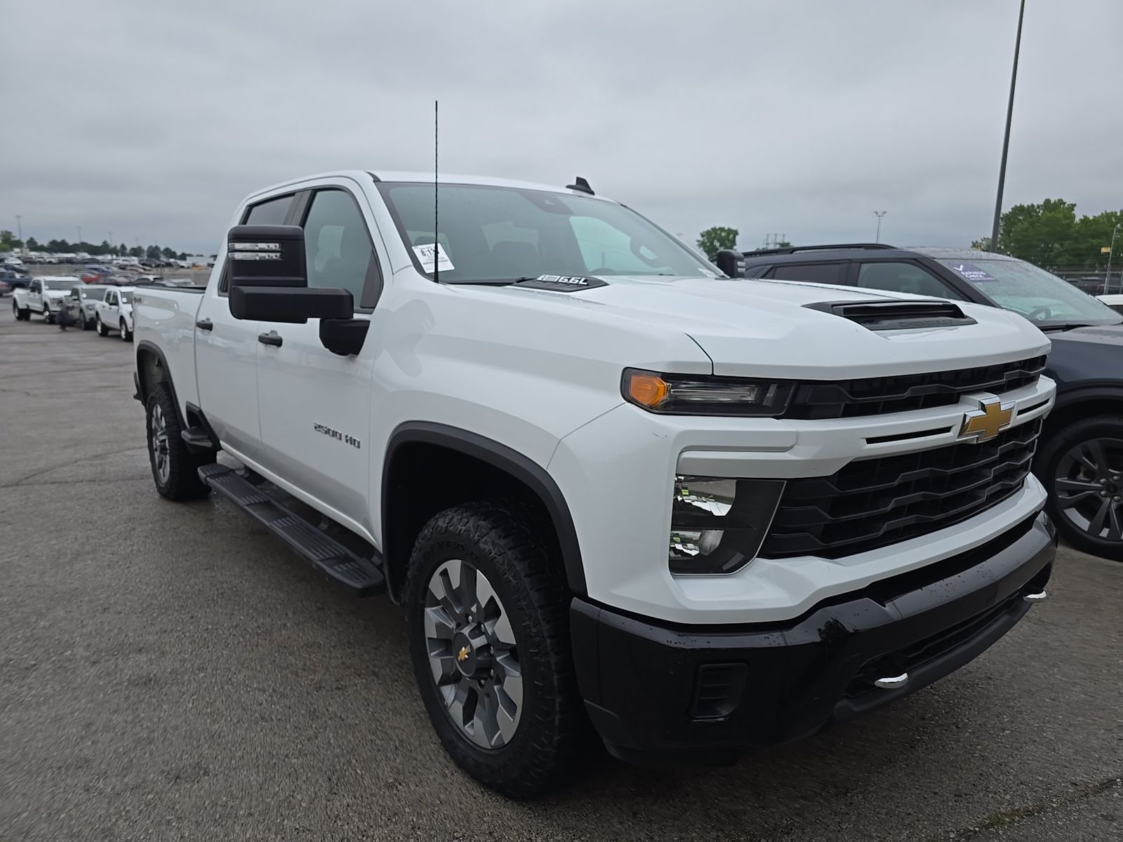 2024 Chevrolet Silverado 2500HD Custom AWD
