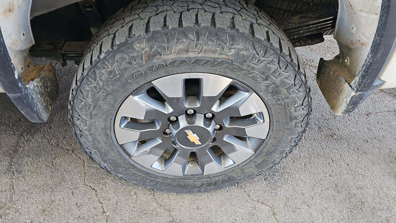 2024 Chevrolet Silverado 2500HD Custom AWD