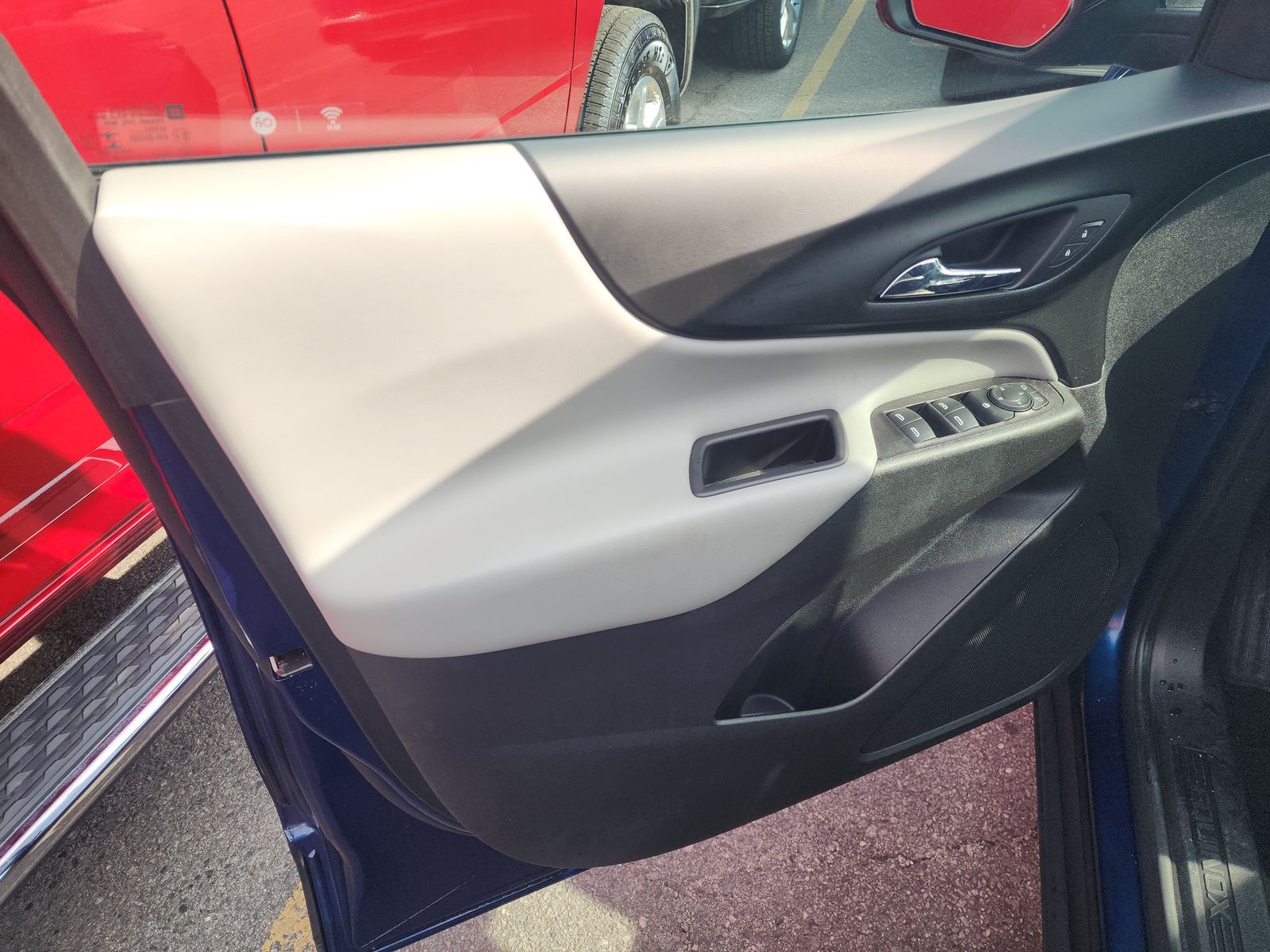 2022 Chevrolet Equinox LS AWD