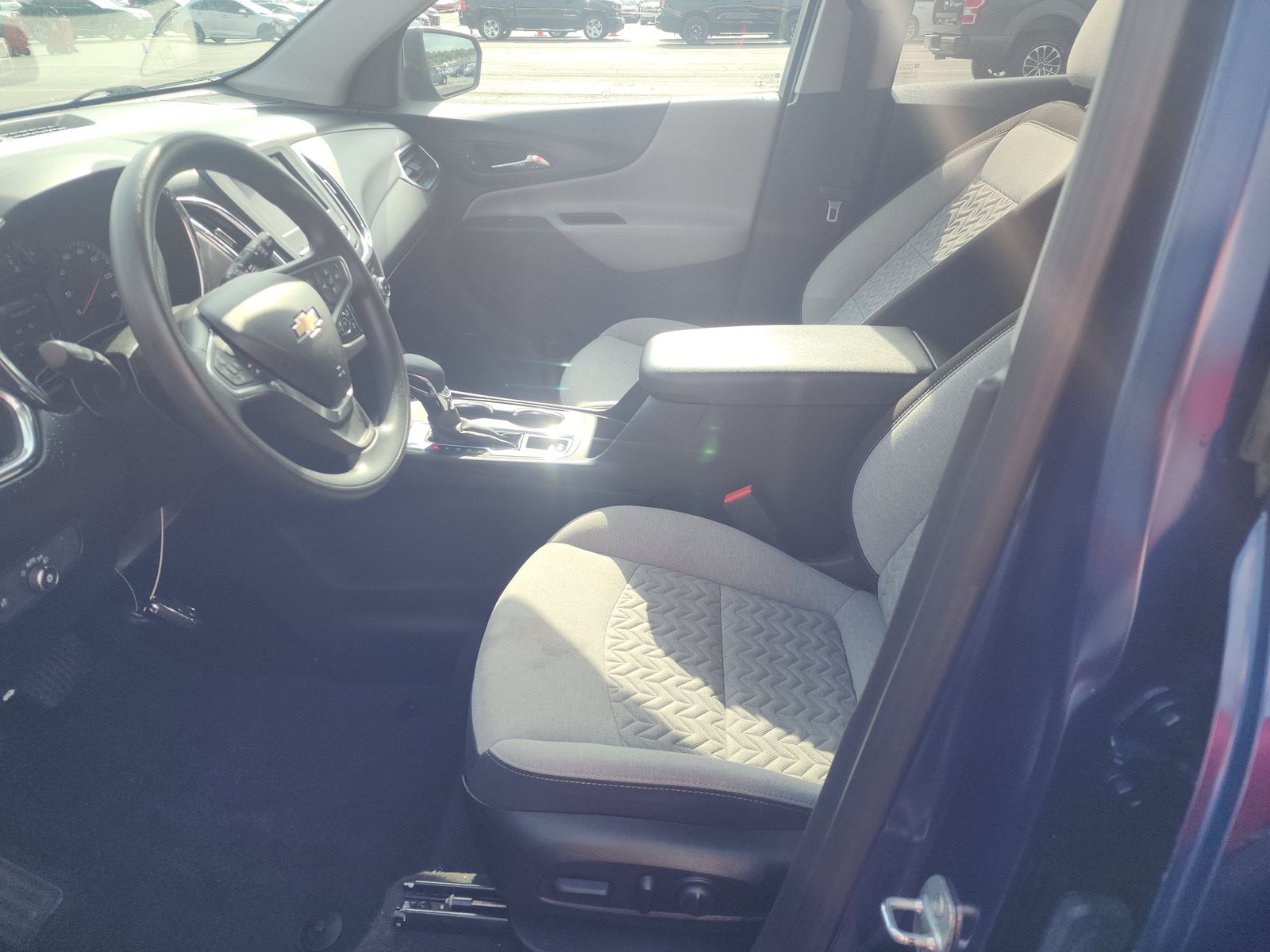 2022 Chevrolet Equinox LS AWD
