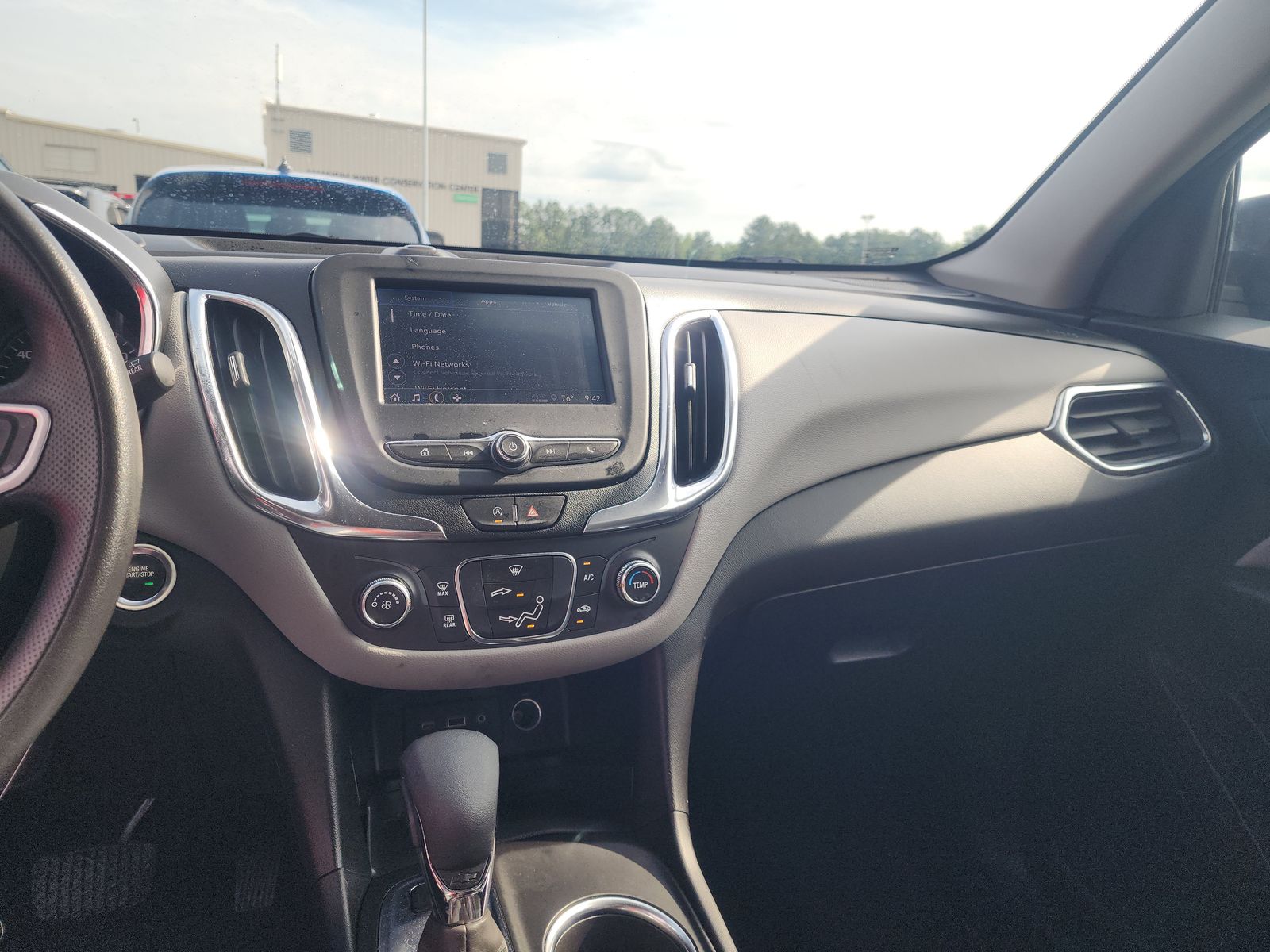 2022 Chevrolet Equinox LS AWD