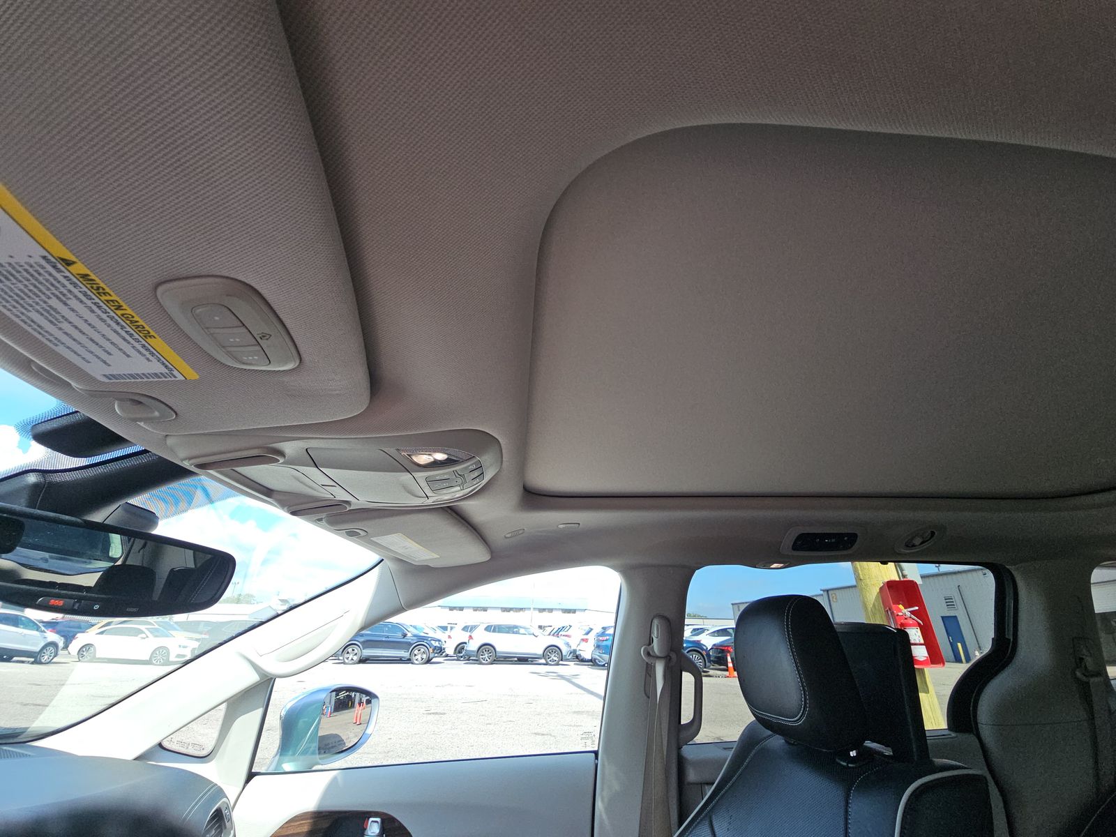 2021 Chrysler Pacifica Hybrid Limited FWD