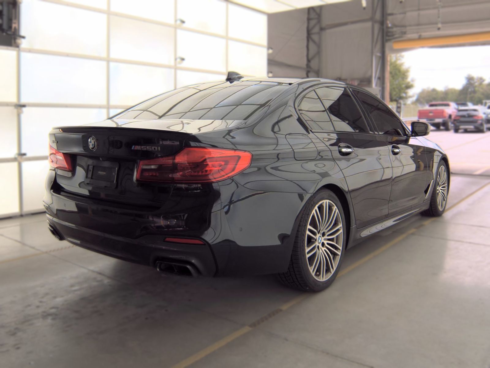 2018 BMW 5 Series M550i xDrive AWD