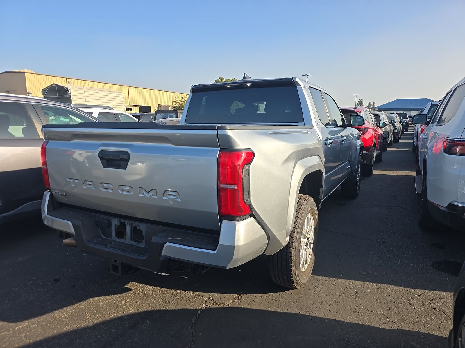 2025 Toyota Tacoma SR5 AWD