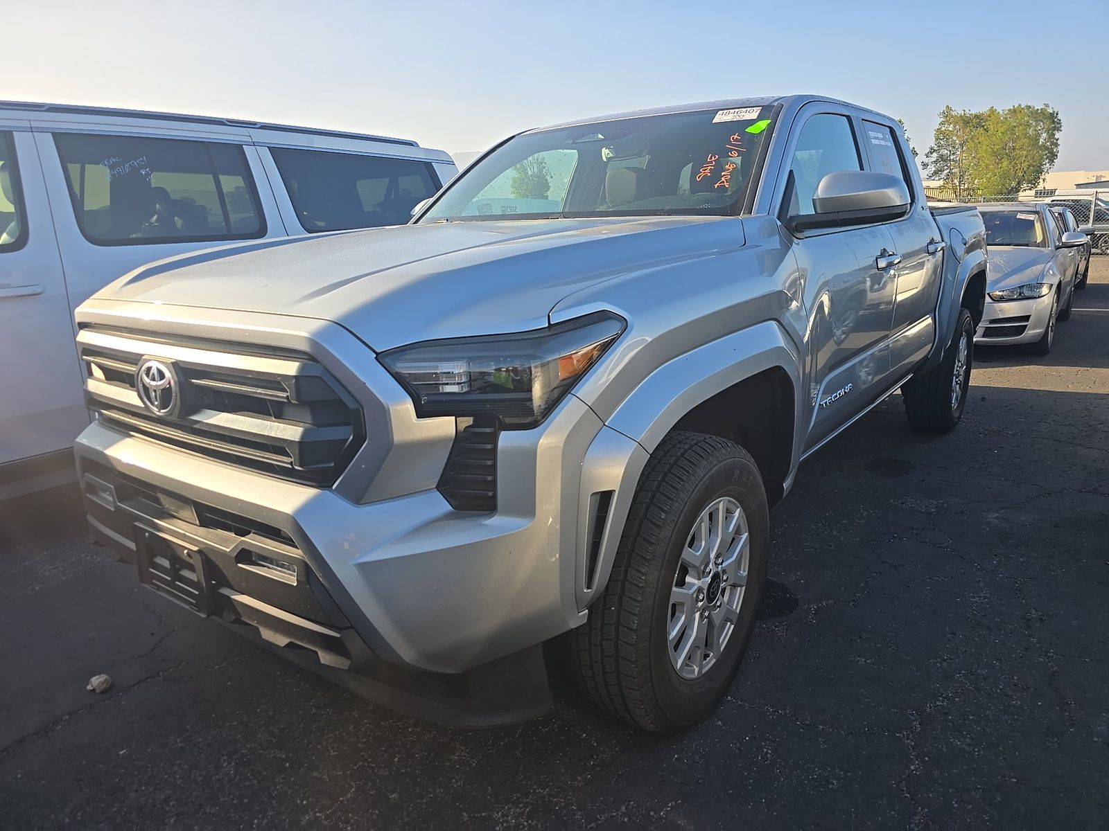 2025 Toyota Tacoma SR5 AWD