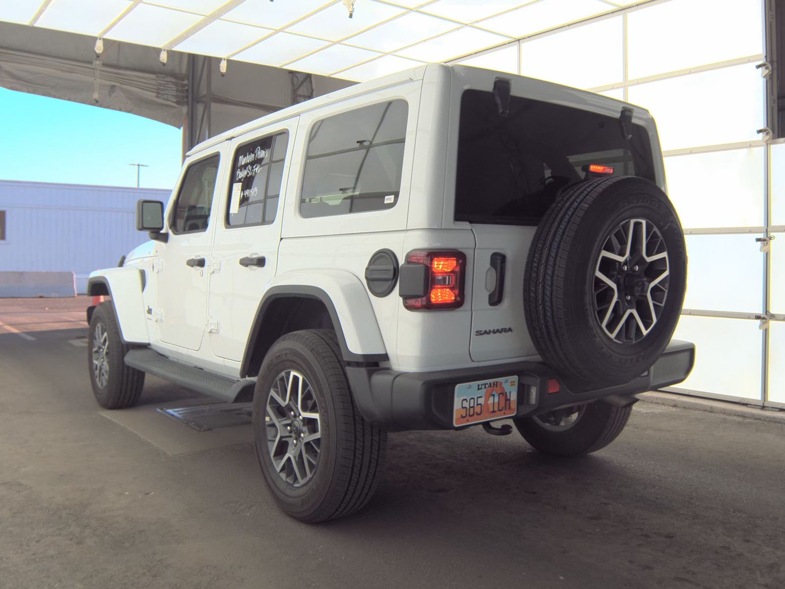 2026 Jeep Wrangler Sahara AWD