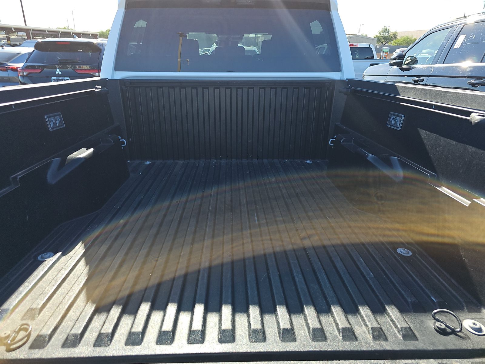 2025 Toyota Tacoma SR5 AWD