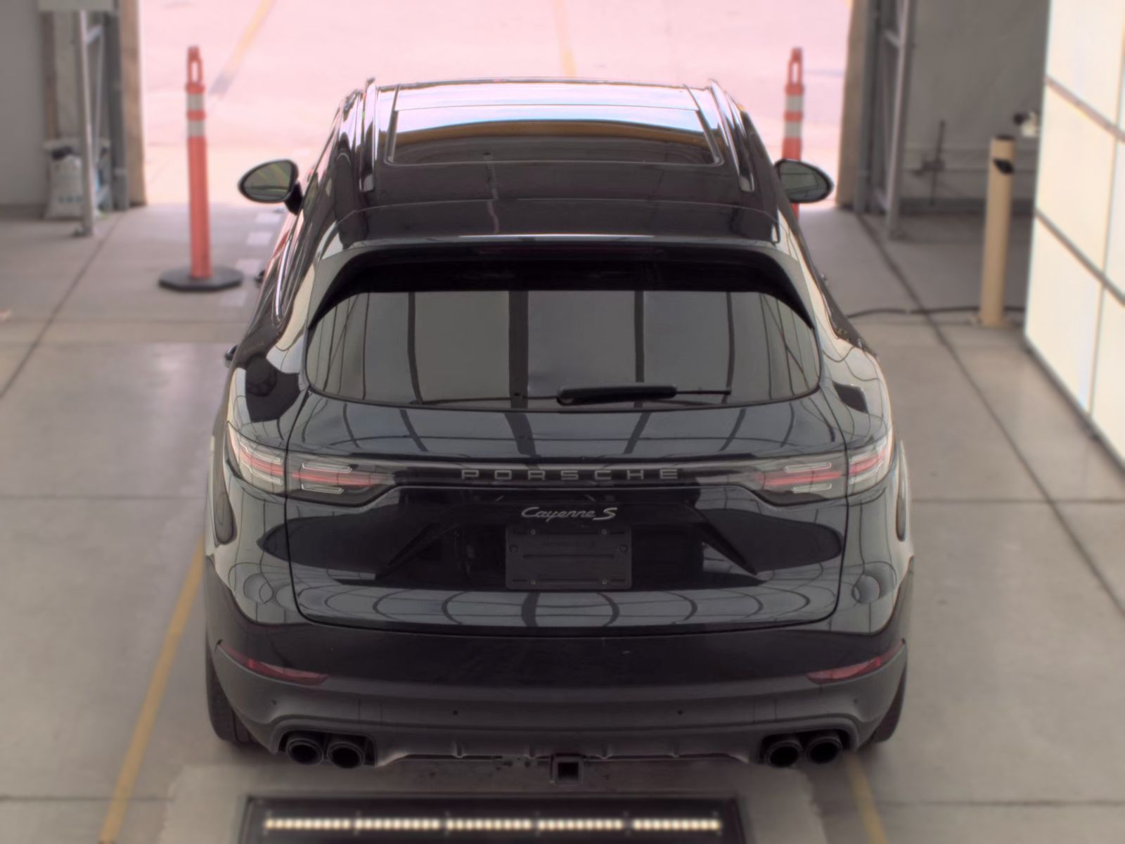 2023 Porsche Cayenne S Platinum Edition AWD