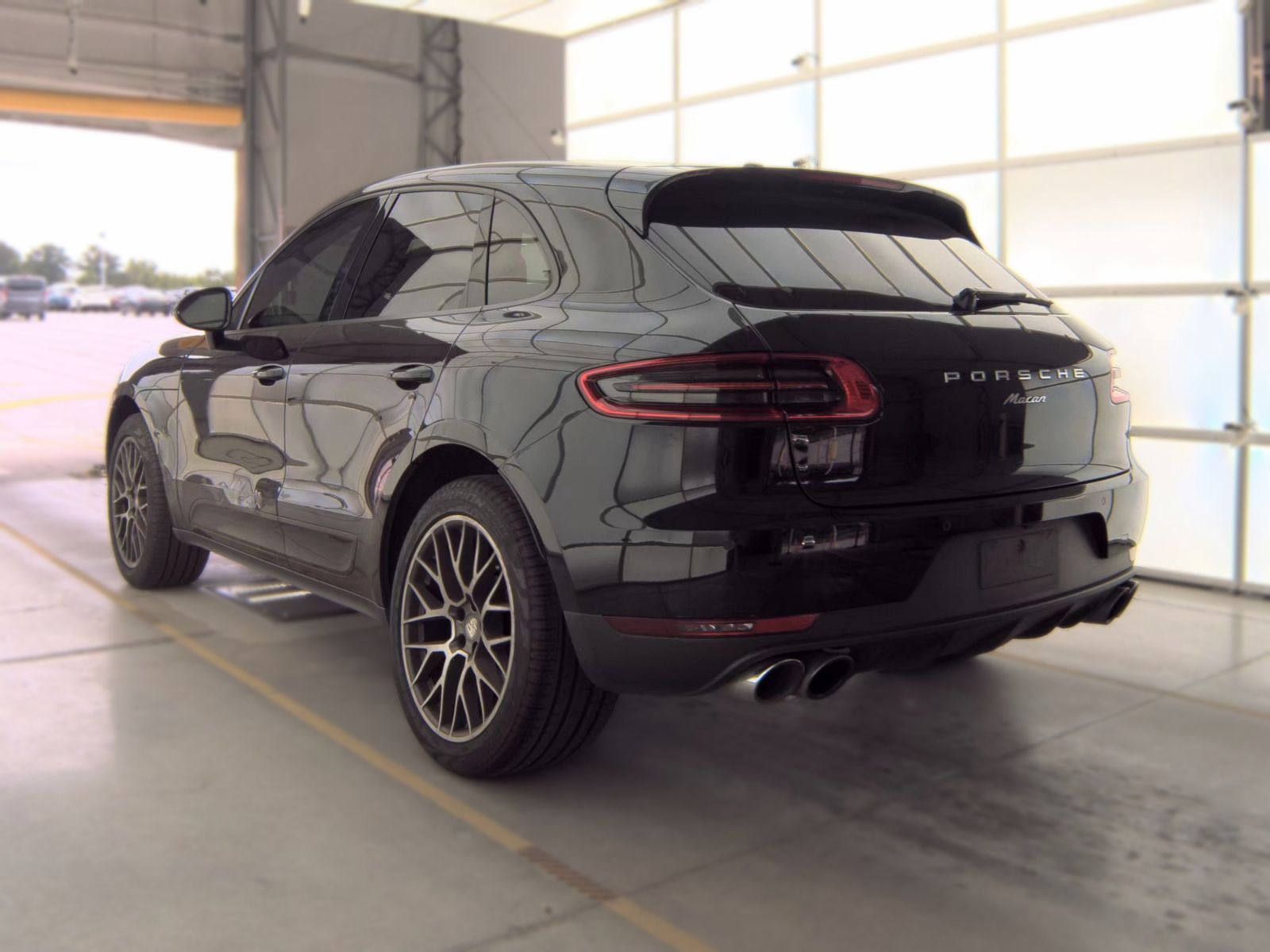 2018 Porsche Macan Sport Edition AWD