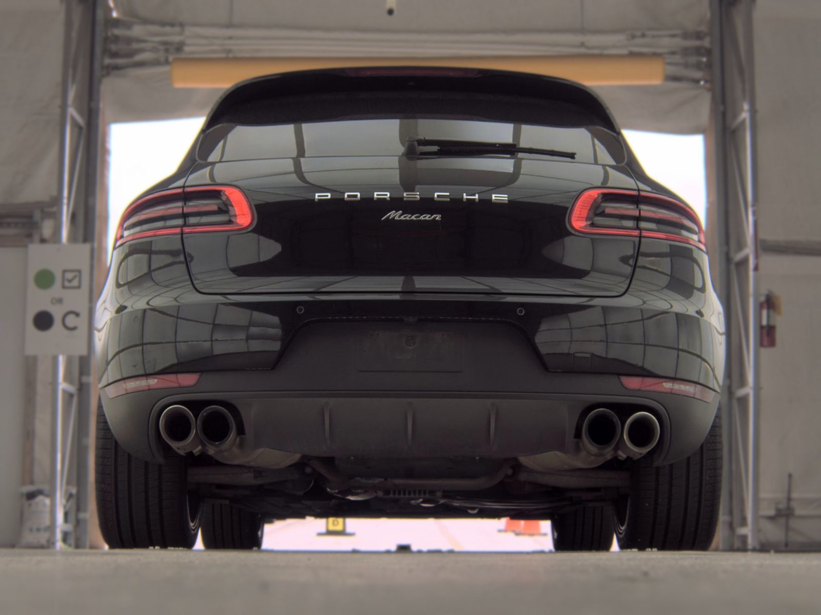 2018 Porsche Macan Sport Edition AWD