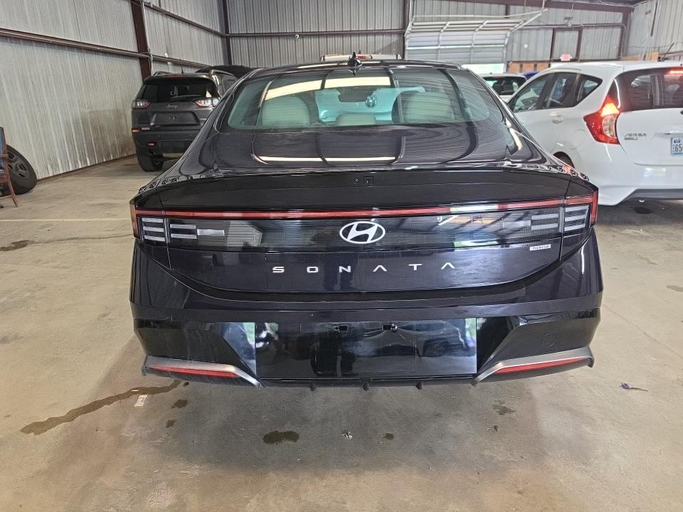 2025 Hyundai Sonata Hybrid SEL FWD