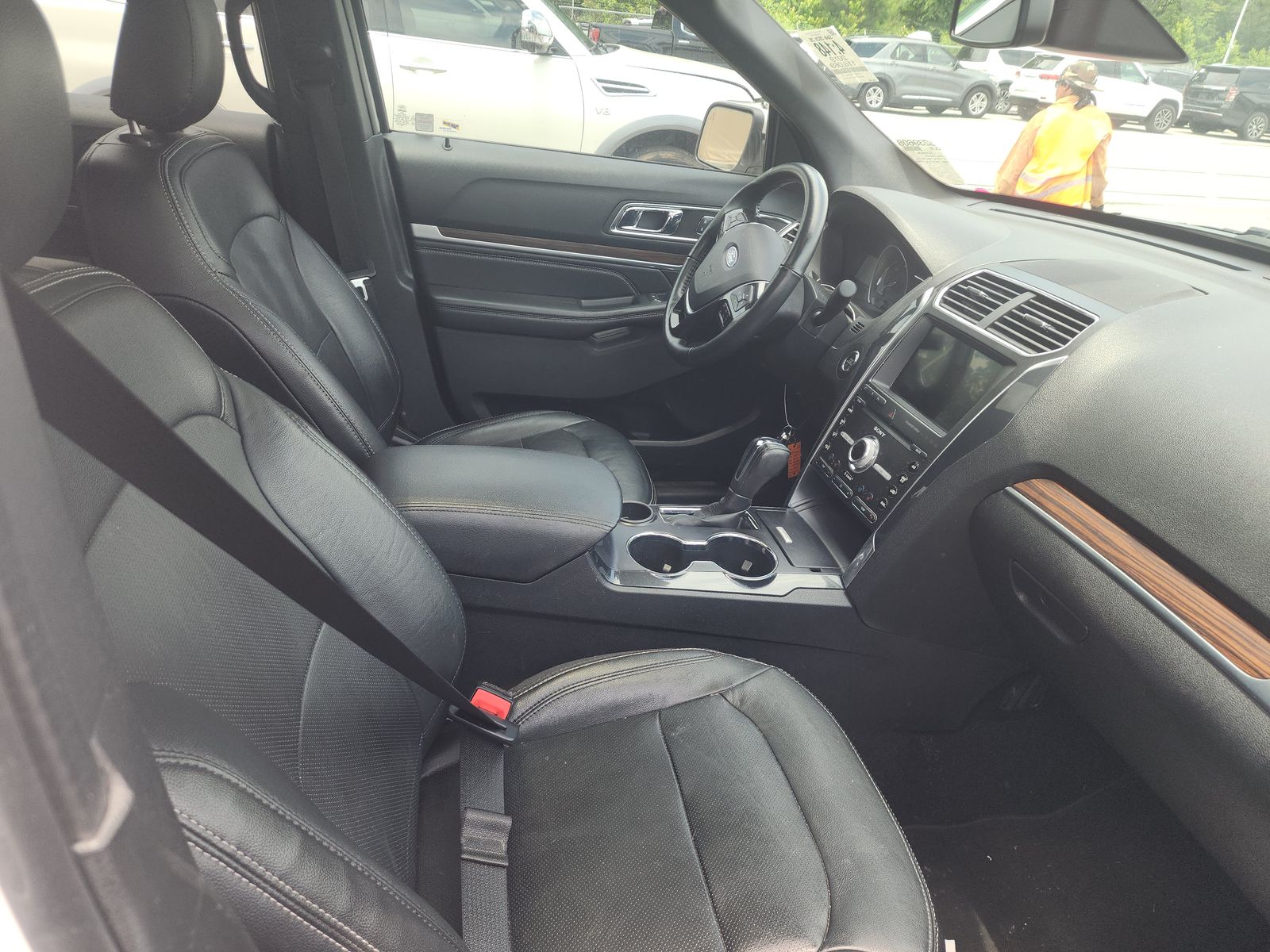 2019 Ford Explorer Limited FWD