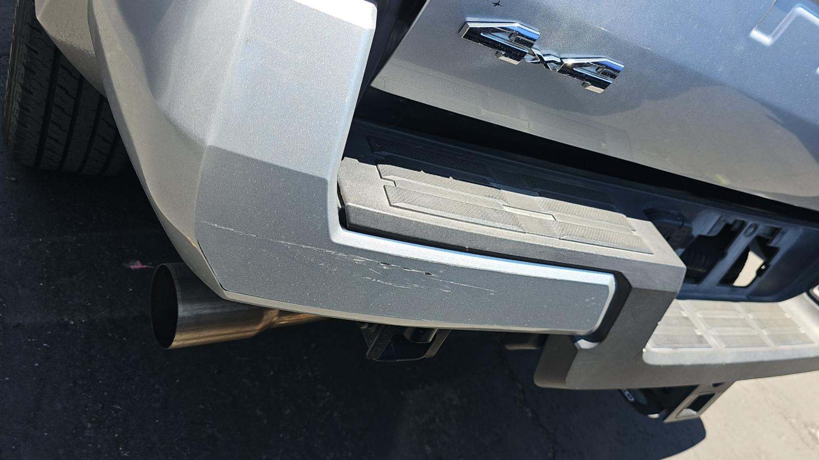 2025 Toyota Tacoma SR5 AWD