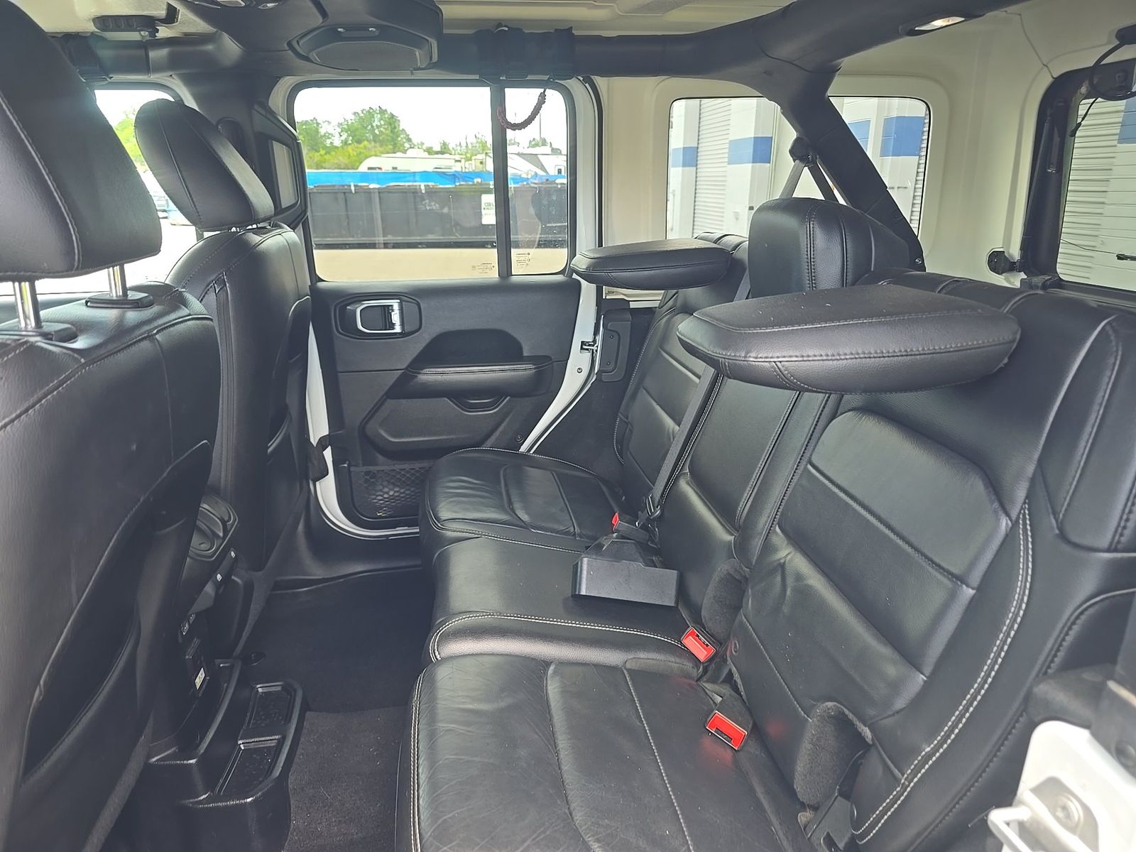 2018 Jeep Wrangler Unlimited Sahara AWD