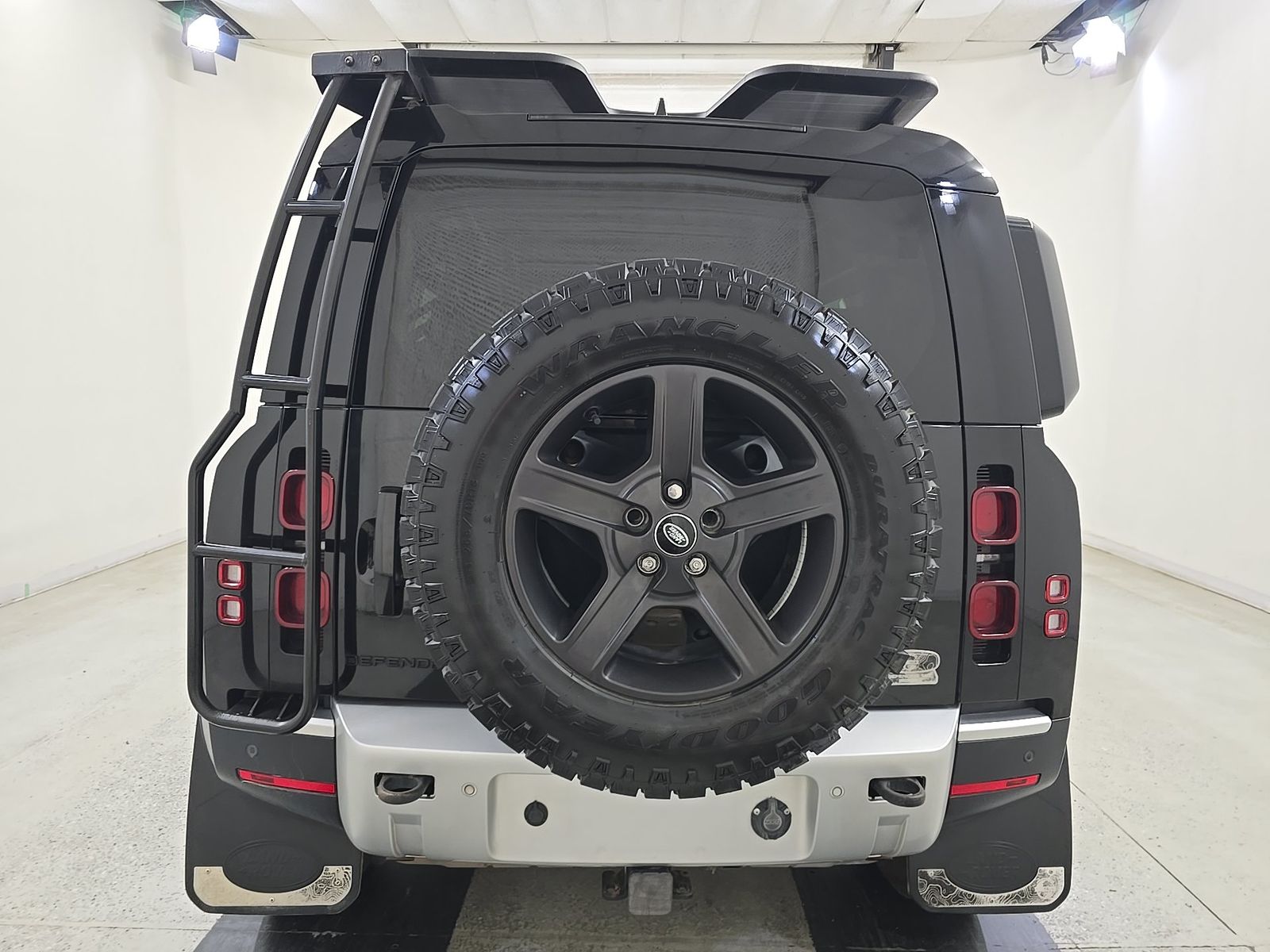 2023 Land Rover Defender 110 S AWD