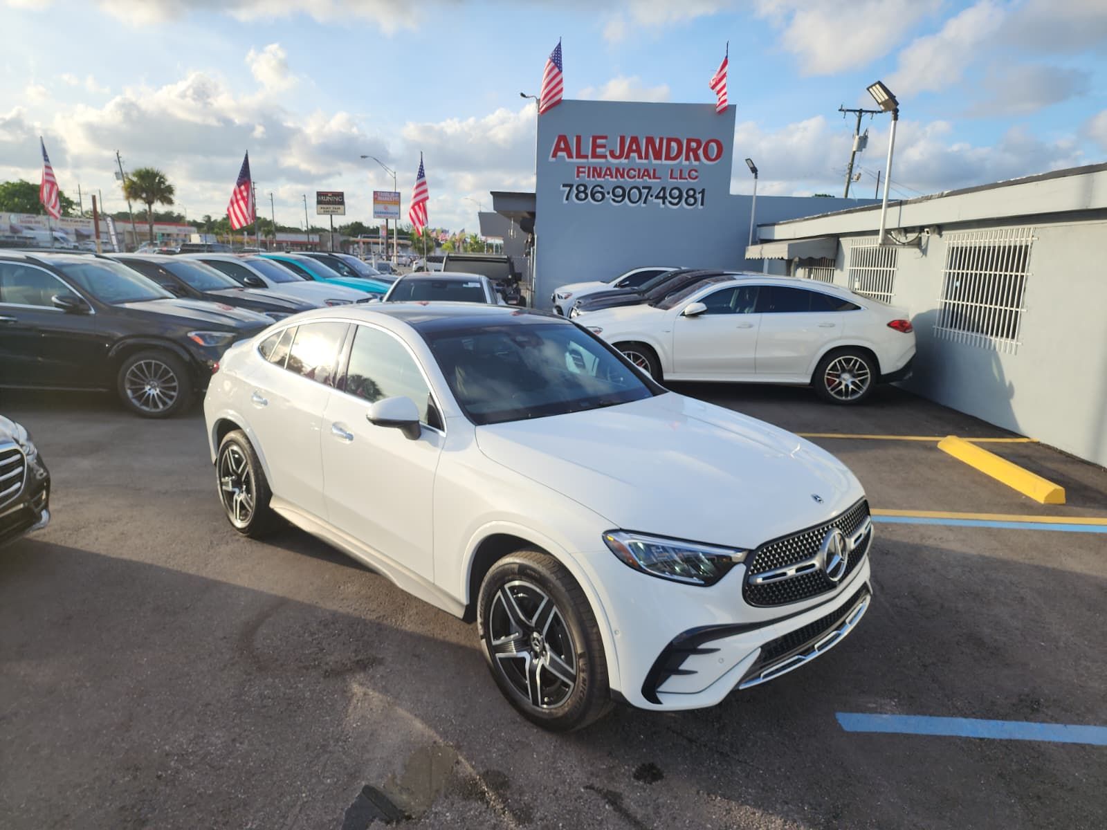 2025 Mercedes-Benz GLC GLC 300 AWD