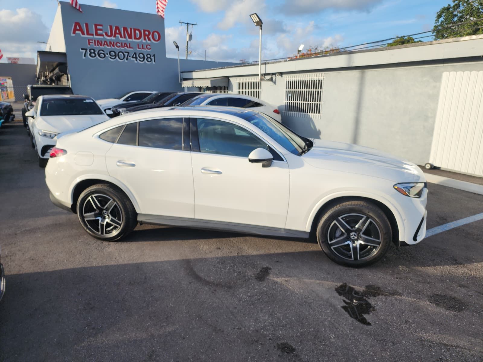 2025 Mercedes-Benz GLC GLC 300 AWD
