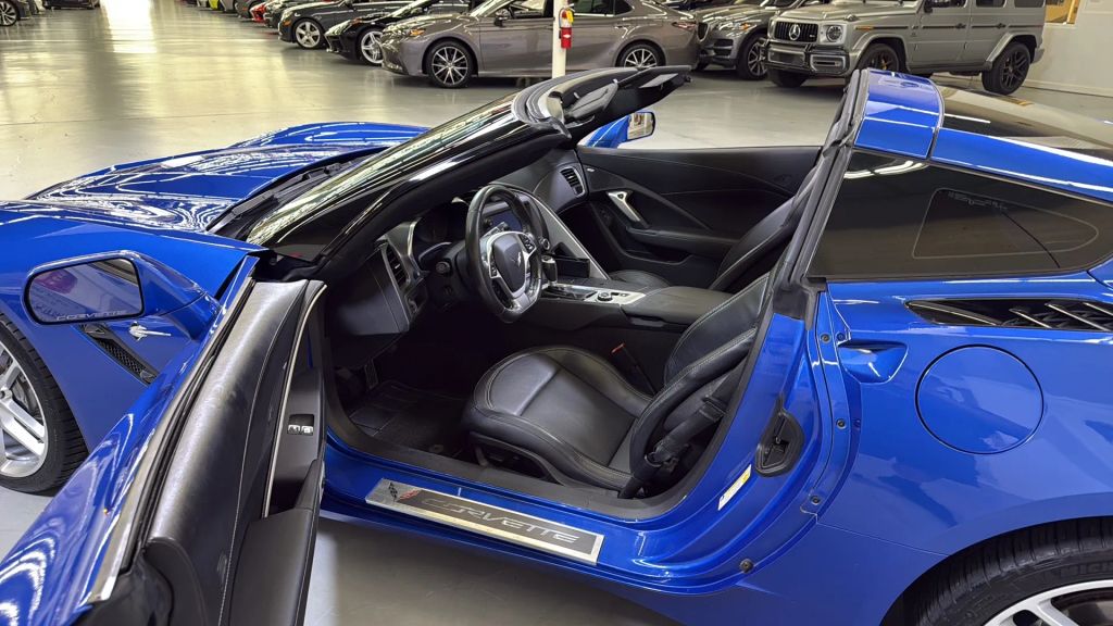 2019 Chevrolet Corvette Stingray RWD