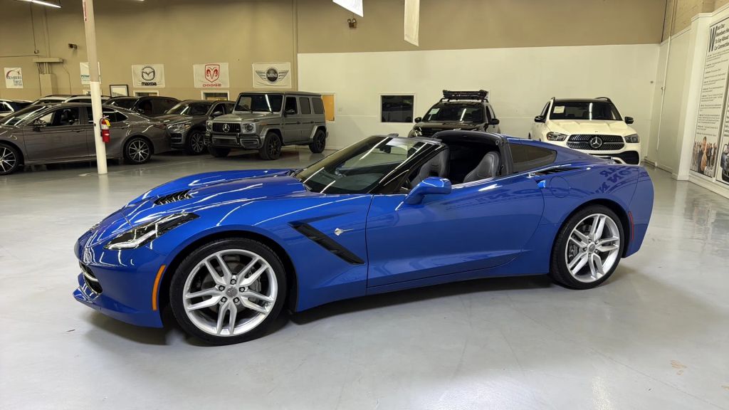 2019 Chevrolet Corvette Stingray RWD