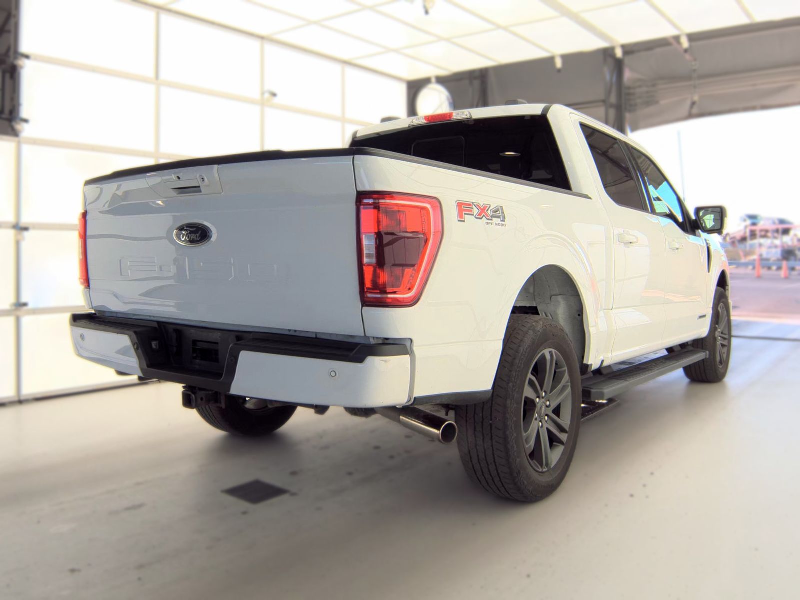 2023 Ford F-150 Hybrid XLT AWD