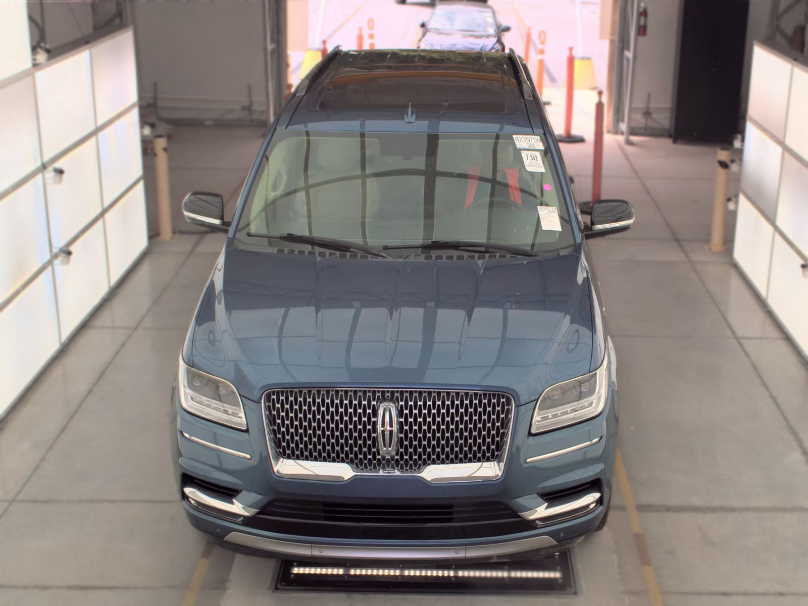 2019 Lincoln Navigator Select RWD