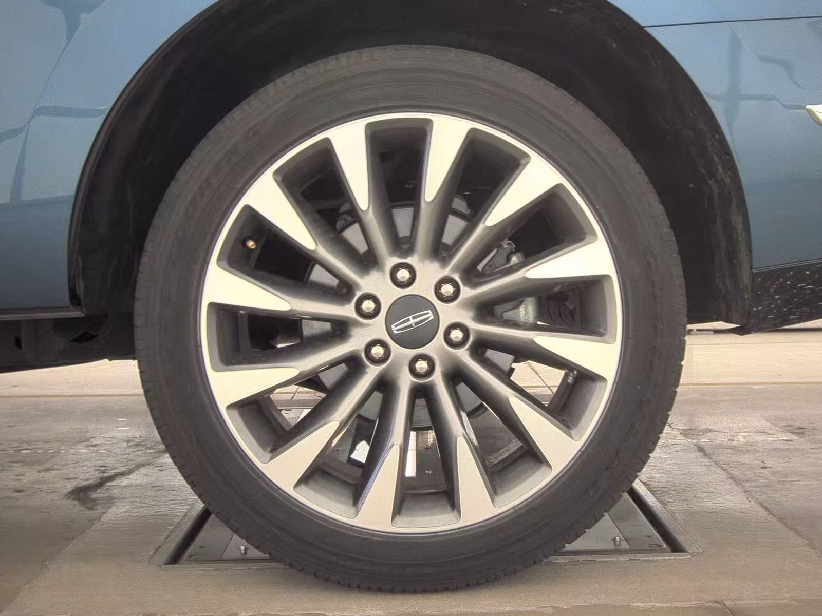 2019 Lincoln Navigator Select RWD