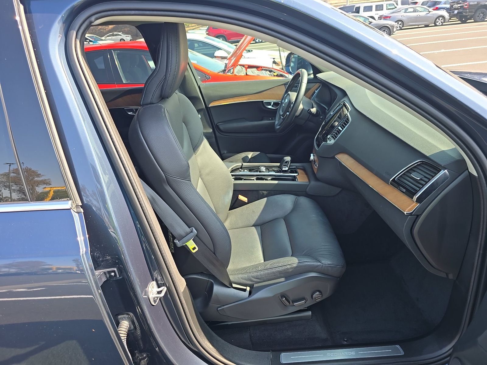 2024 Volvo XC90 Recharge T8 Plus AWD