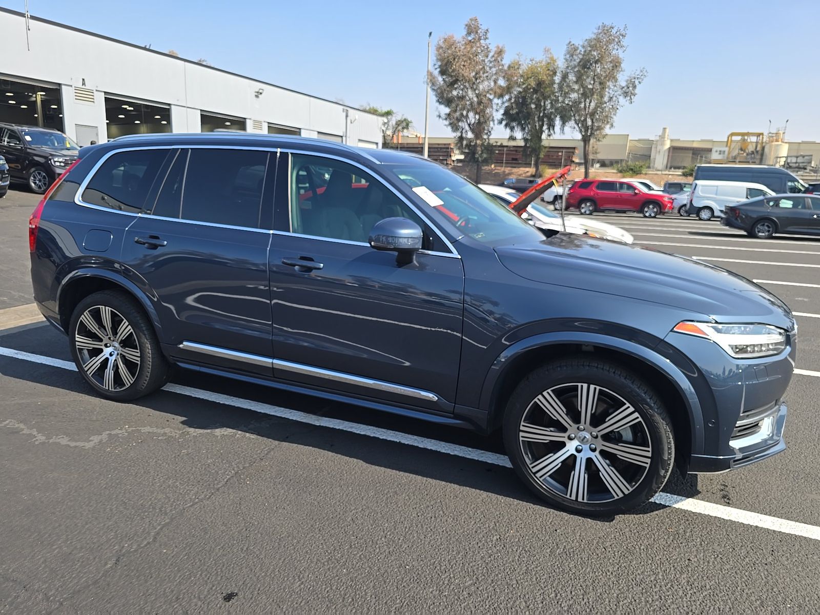 2024 Volvo XC90 Recharge T8 Plus AWD
