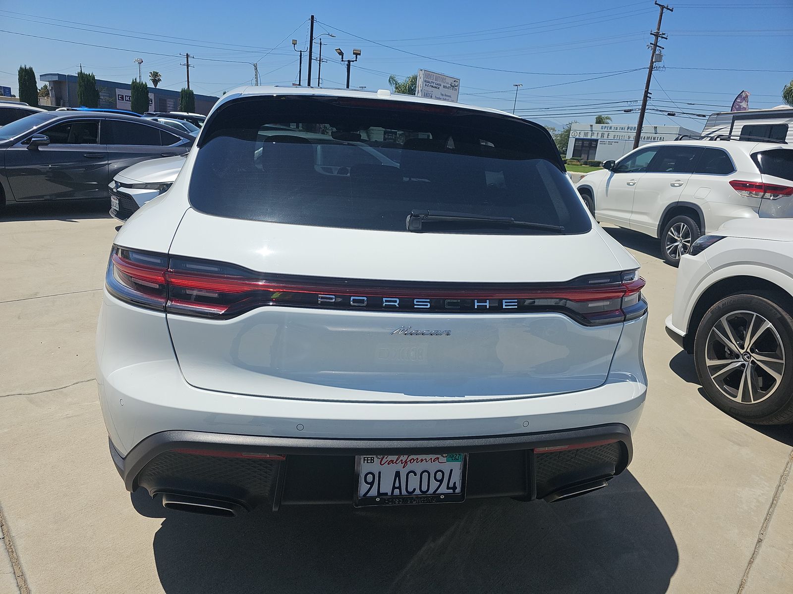 2024 Porsche Macan Base AWD