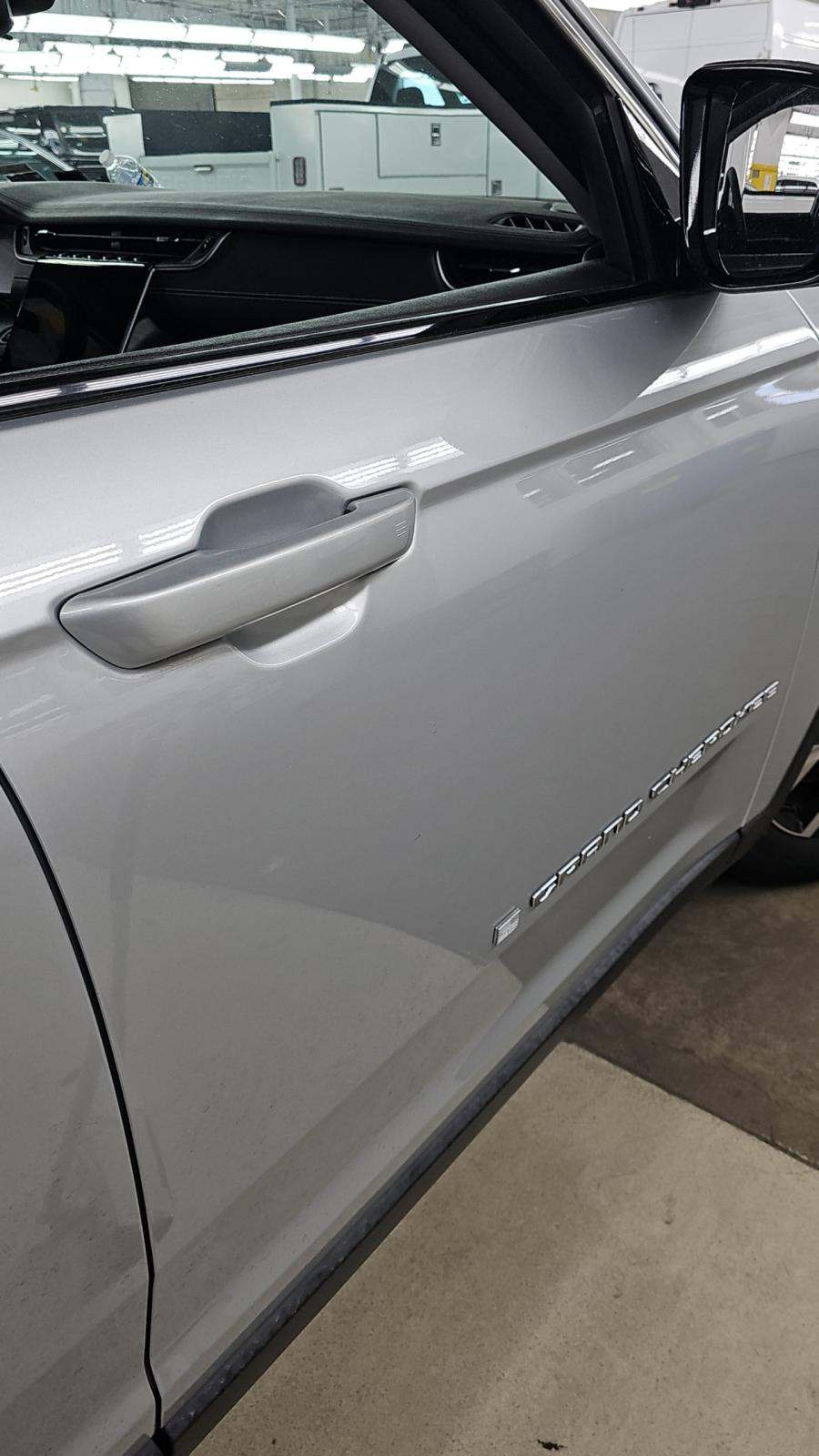 2023 Jeep Grand Cherokee L Limited AWD