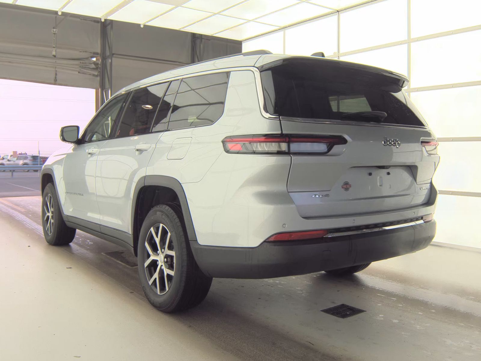 2023 Jeep Grand Cherokee L Limited AWD