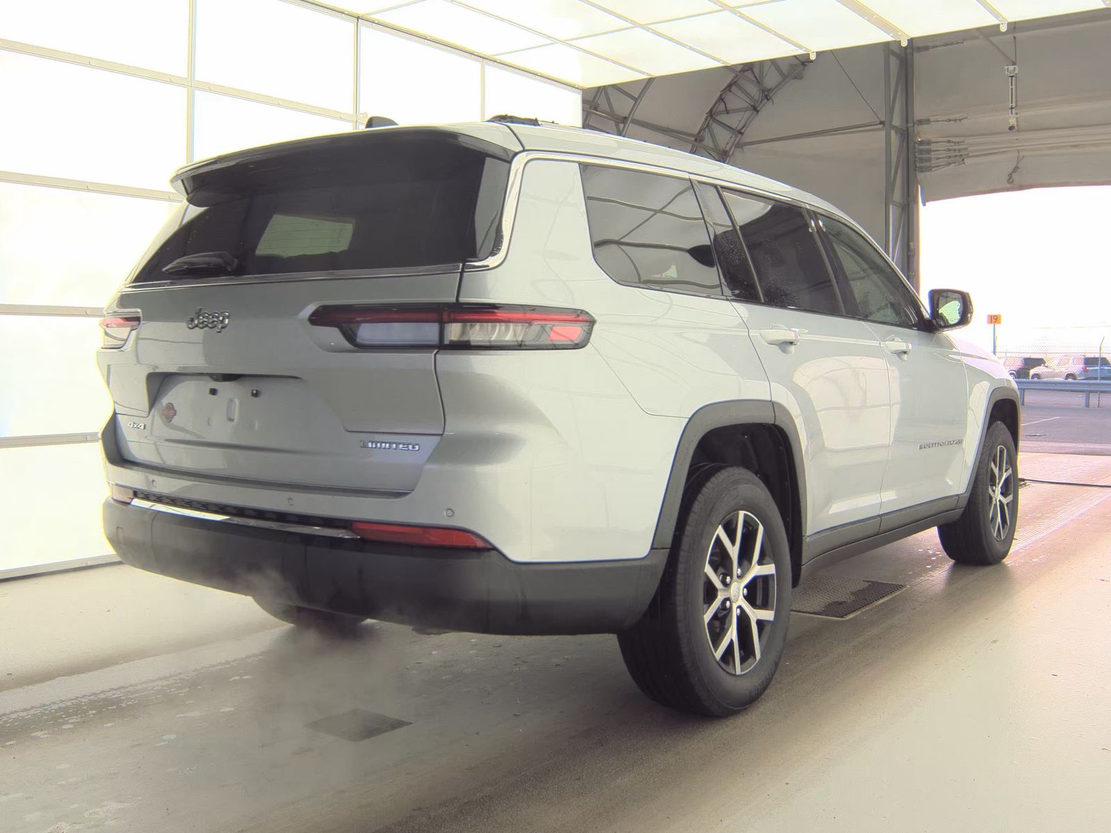 2023 Jeep Grand Cherokee L Limited AWD