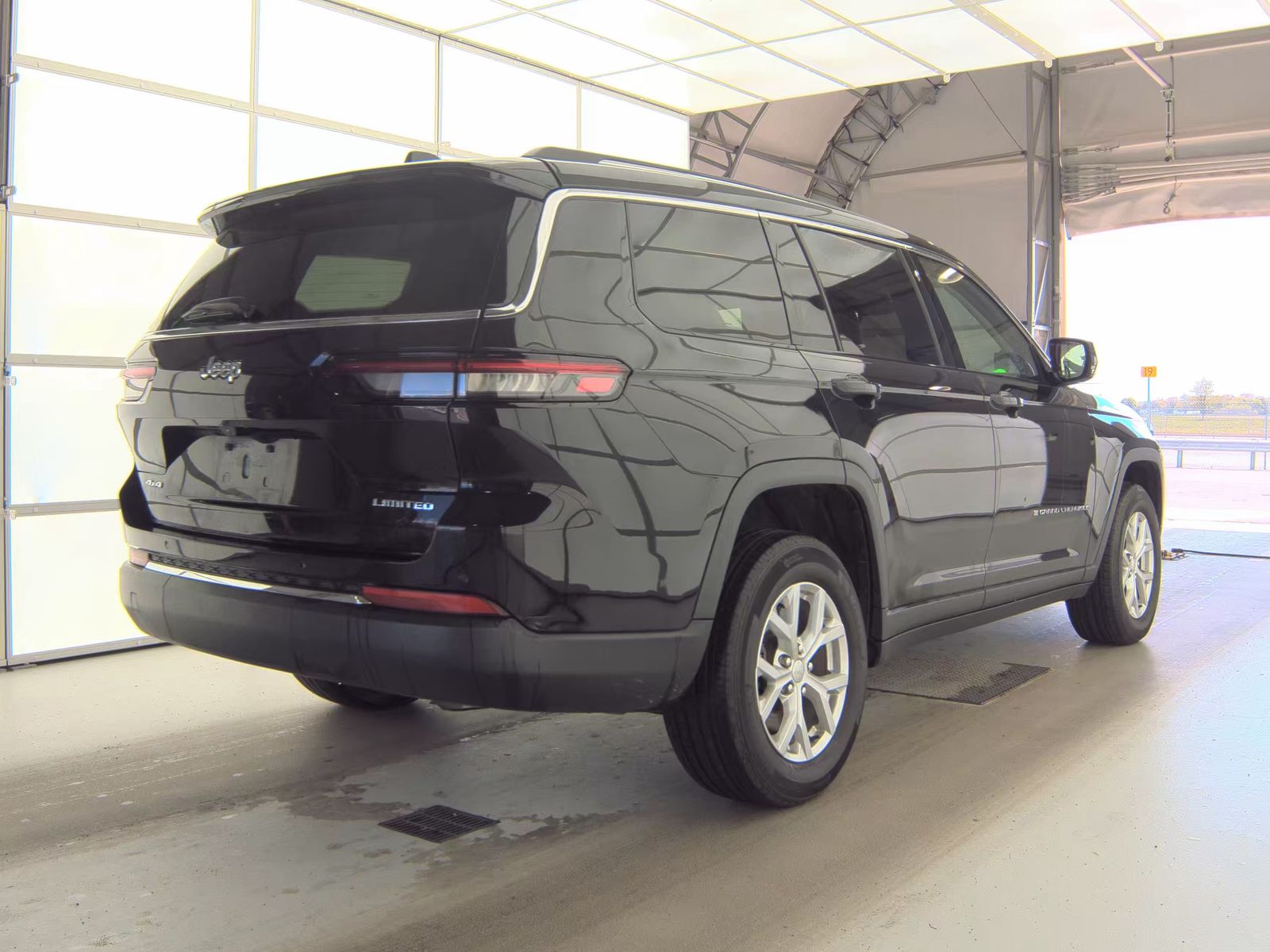 2023 Jeep Grand Cherokee L Limited AWD