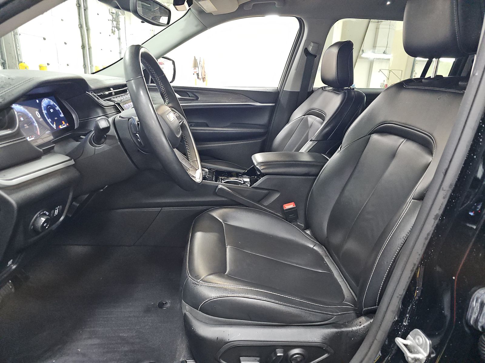 2023 Jeep Grand Cherokee L Limited AWD