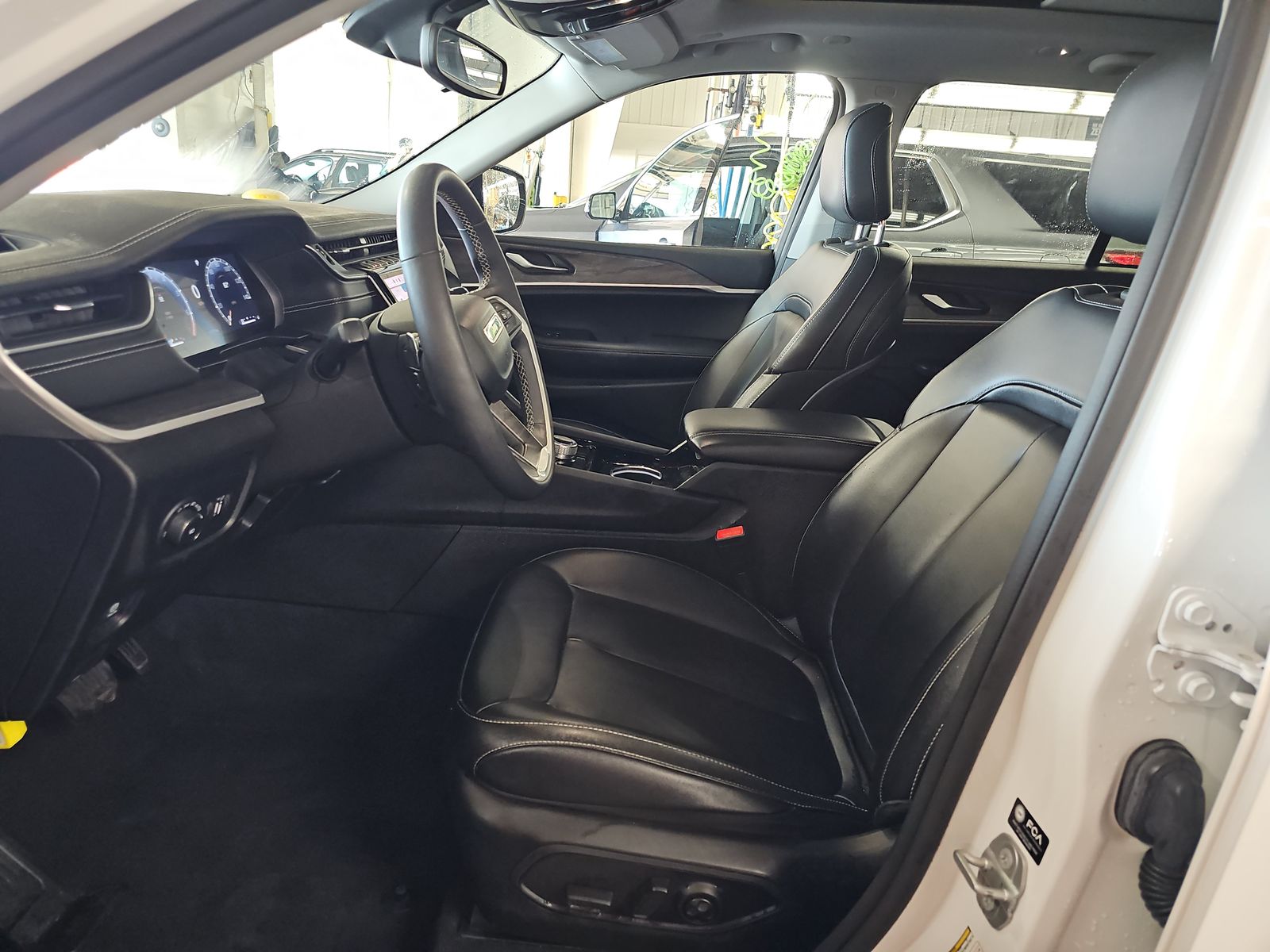 2023 Jeep Grand Cherokee Limited AWD