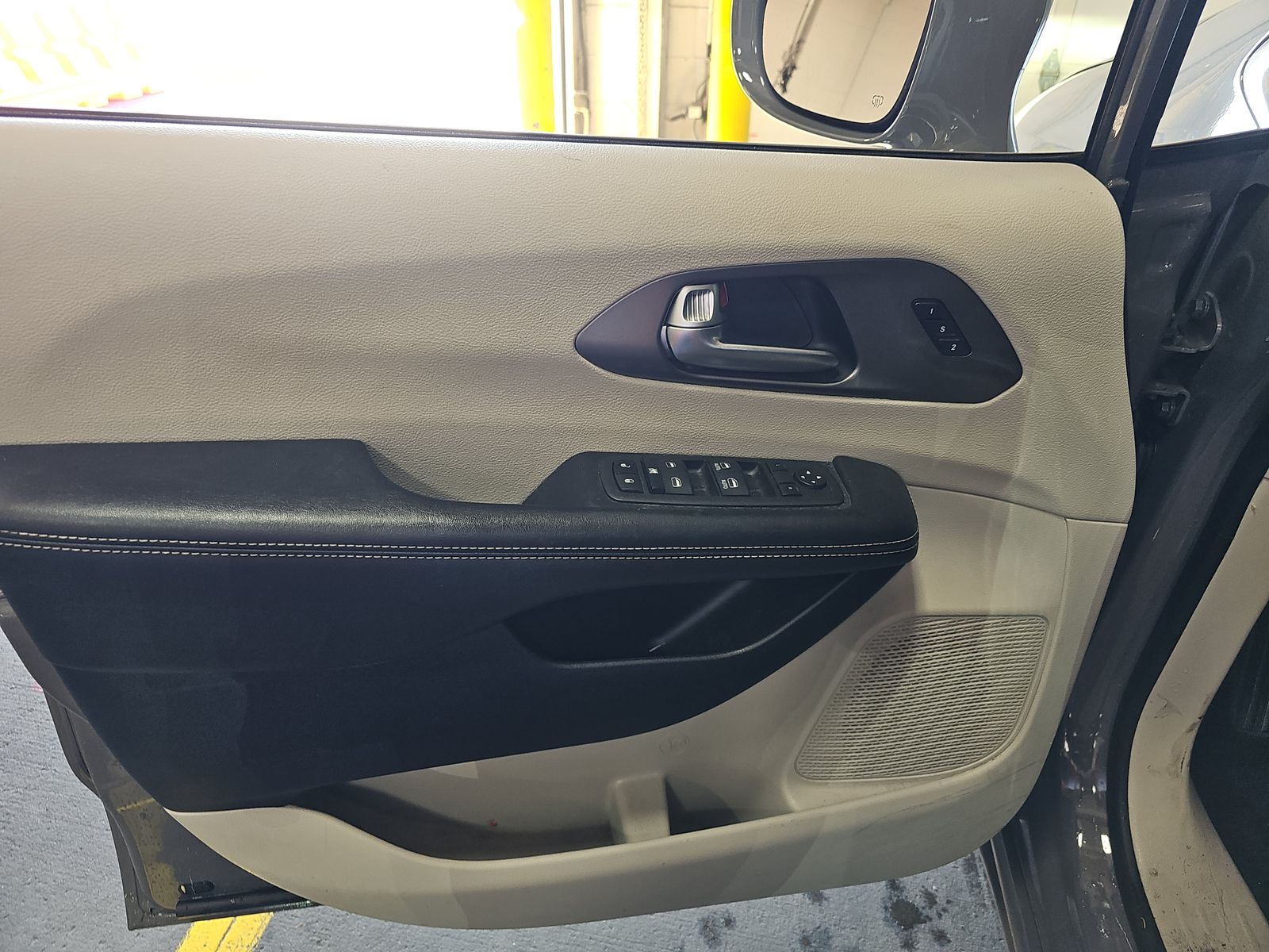 2022 Chrysler Pacifica Touring L FWD