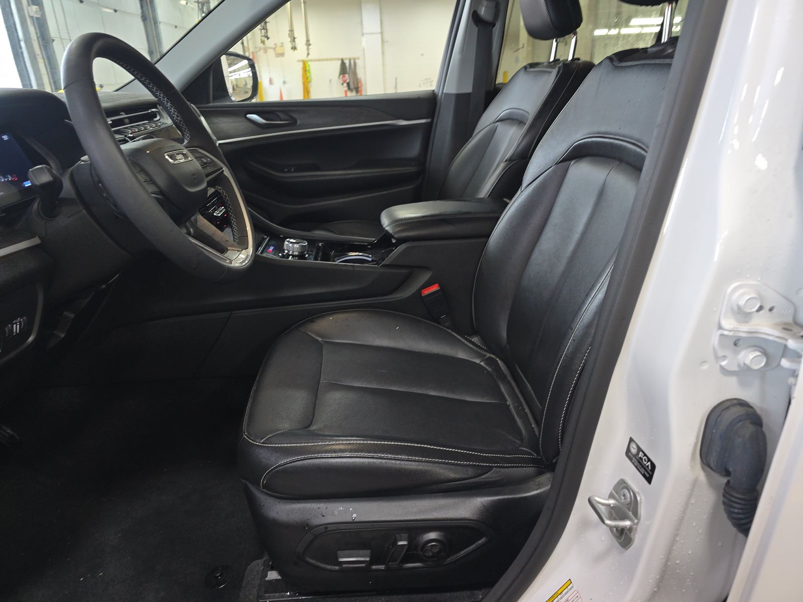 2023 Jeep Grand Cherokee Limited AWD
