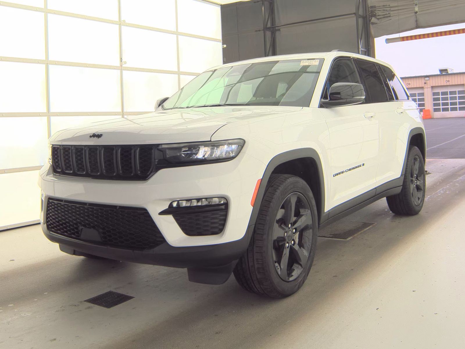 2023 Jeep Grand Cherokee Limited AWD