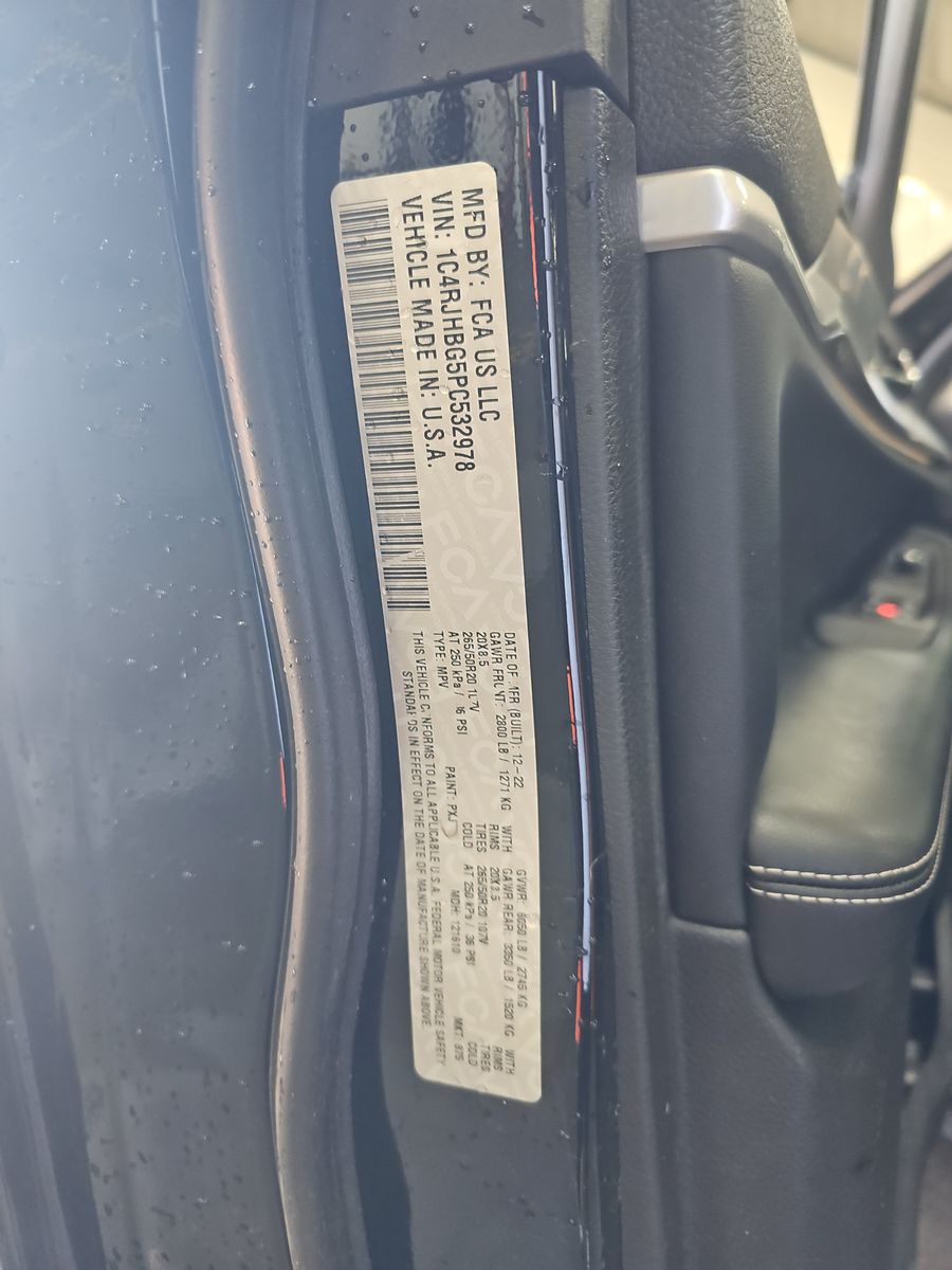 2023 Jeep Grand Cherokee Limited AWD