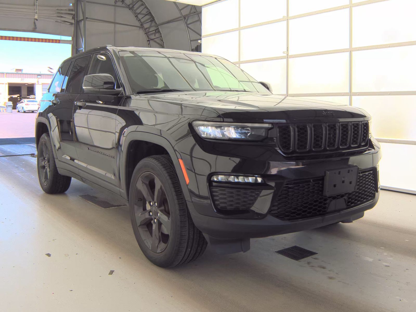 2023 Jeep Grand Cherokee Limited AWD