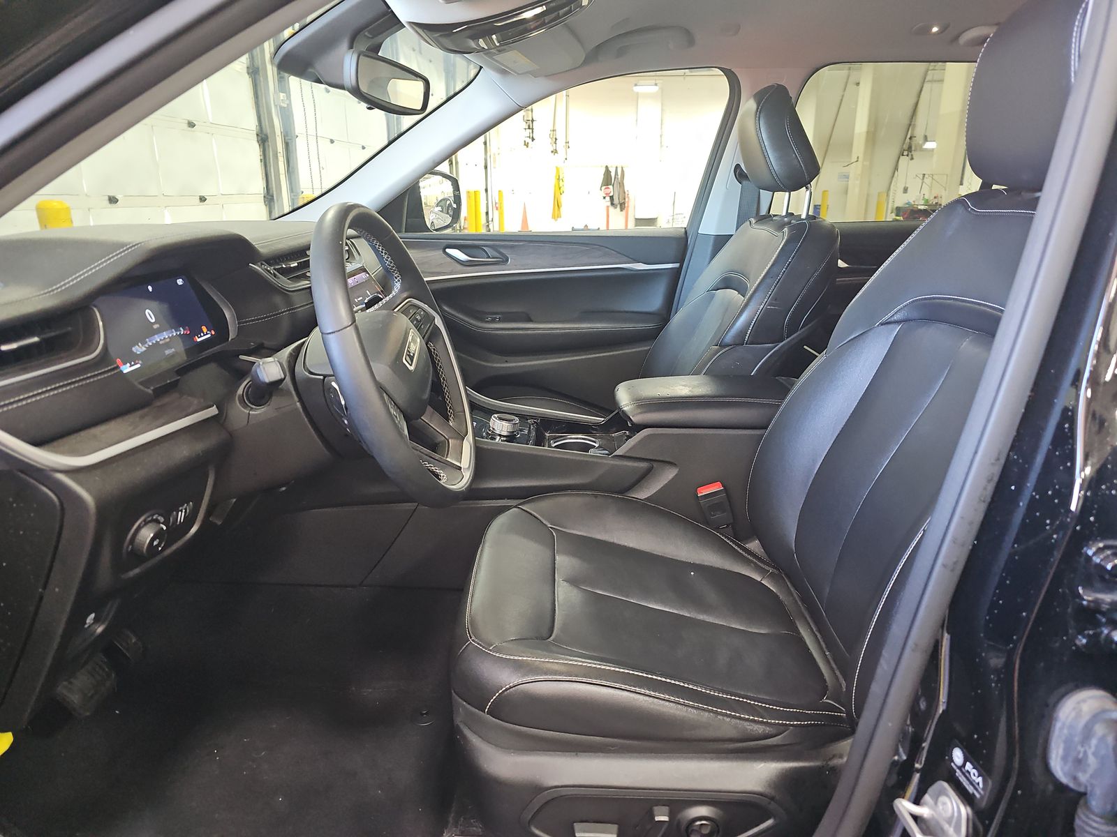 2023 Jeep Grand Cherokee Limited AWD